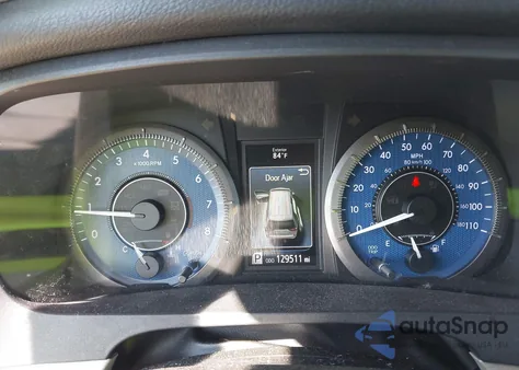 2015 Toyota Sienna Xle 8 Passenger из США, поврежденный, VIN 5TDYK3DC1FS628030